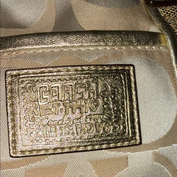 Coach Poppy Beige and Gold Women's shoulder and cross body Bag - Picture 4 of 17